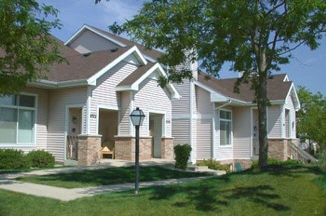 Interior Photo - MANCHESTER TOWNHOMES