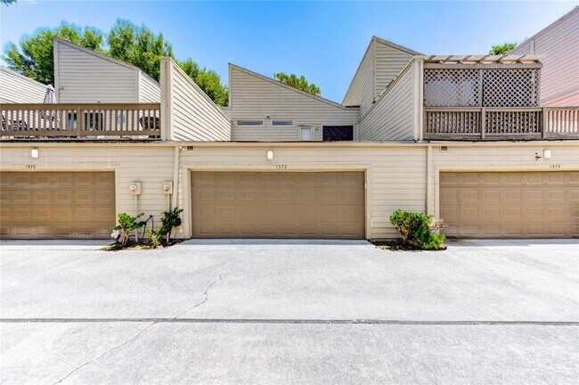 Building Photo - 1572 Prairie Grove Dr