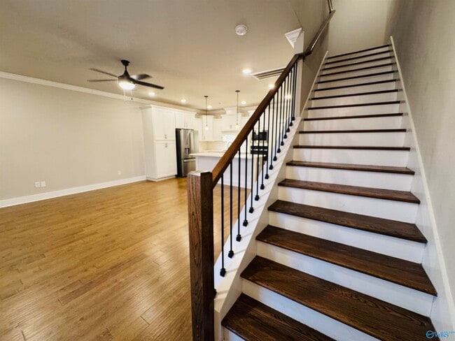 Building Photo - 136 Iberville St