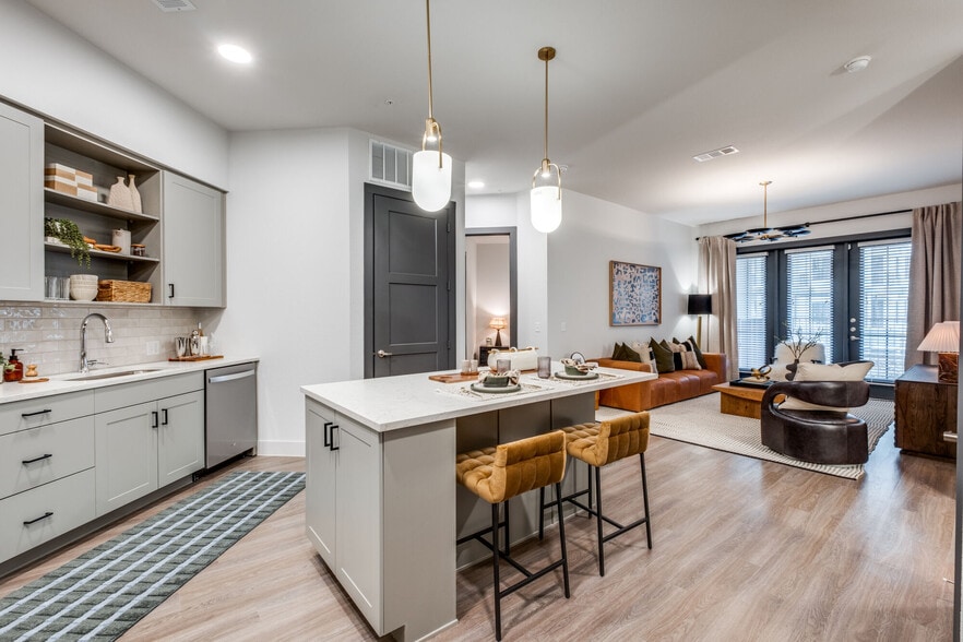 Primary Photo - Trinity