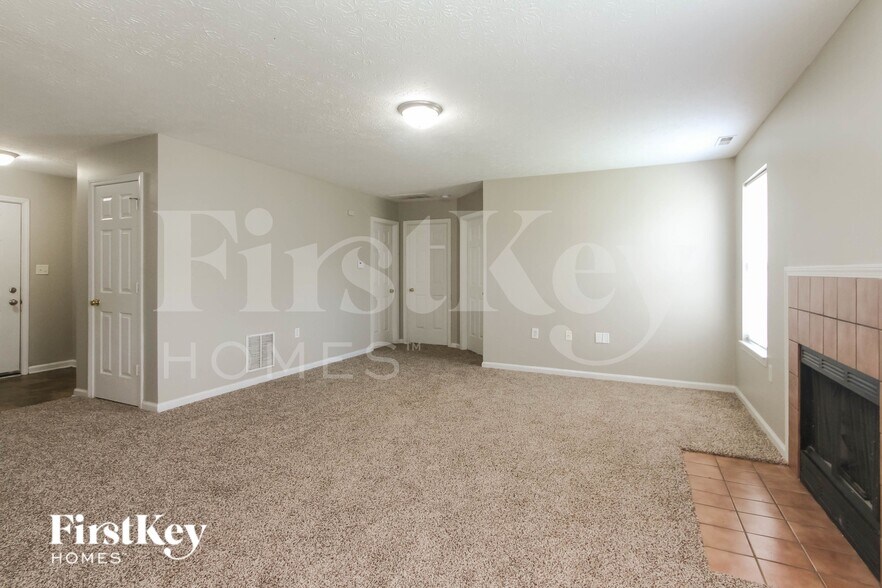 Building Photo - 2416 Borgman Dr