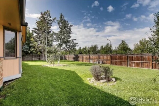 Building Photo - 2742 Goldenrod Pl