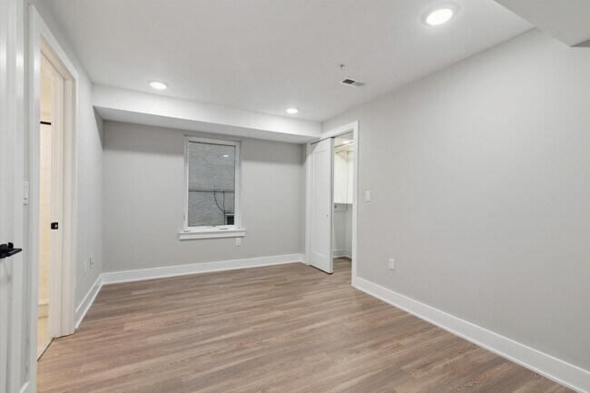 Building Photo - 1511 N 17th St