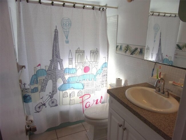 Building Photo - 3204 Colony Club Rd