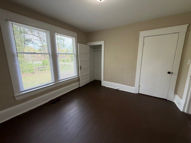 Building Photo - 1408 Harding St