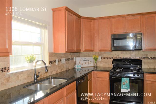 Building Photo - 1308 Lombar St