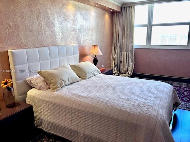 Building Photo - 1904 S Ocean Dr