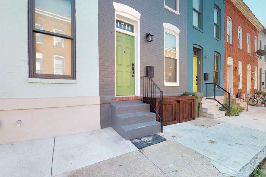 Building Photo - 1711 Latrobe St