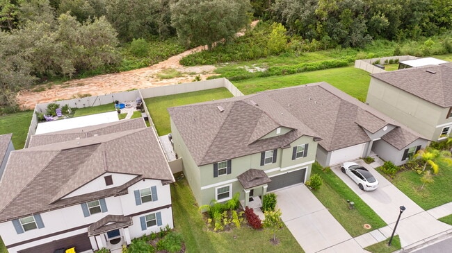 Building Photo - 1742 Red Loop