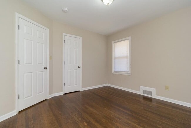Building Photo - 2631 Lavista Rd