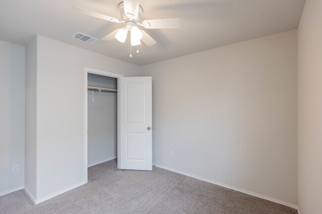 Building Photo - 10799 Giacconi Dr