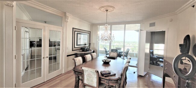 Building Photo - 3700 S Ocean Blvd