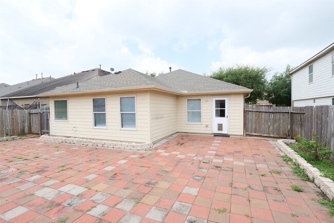 Building Photo - 2802 Harte Ct