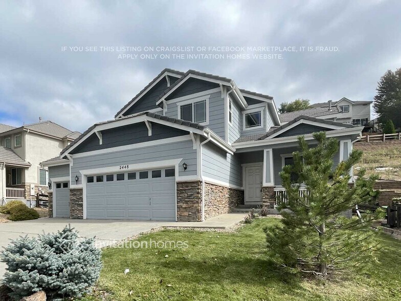 Building Photo - 2448 Bellavista St