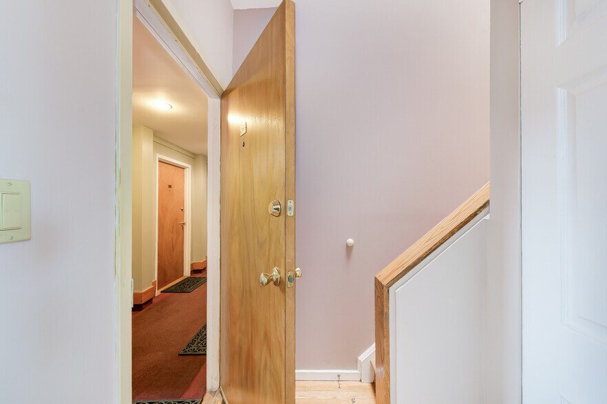 Building Photo - 2300 18th St NW