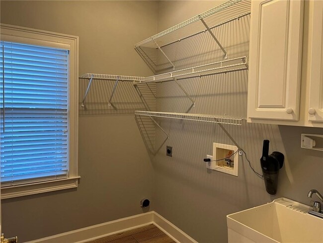 Building Photo - 4782 Ellington Ct