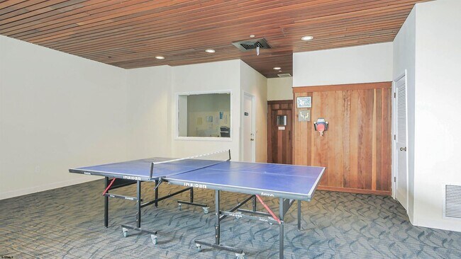 Building Photo - 3851 Boardwalk-1405-1405