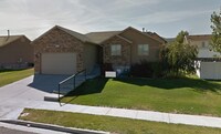 Building Photo - 3 Bed 2 Bath Home in a Herriman