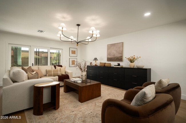 Building Photo - 7837 E Crestwood Way