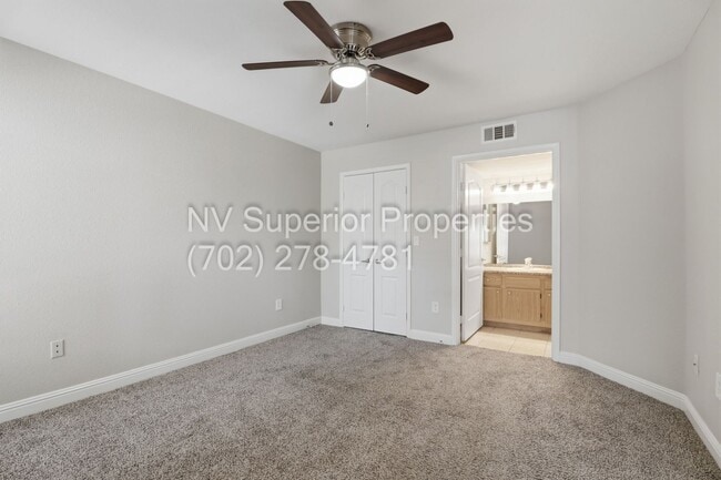 Building Photo - SW!! First floor unit with Balcony!! Gated!! Clubhouse!!  Community pool!! Spa!! Exercise Room!! ...
