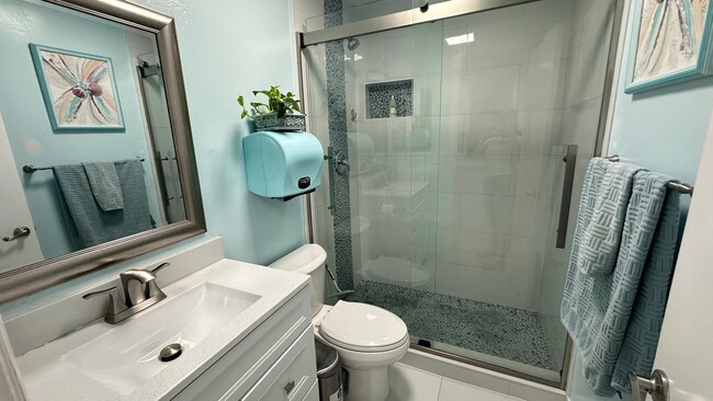 Building Photo - 5778 Phoenix Palm Ct