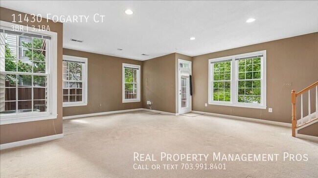 Building Photo - 11430 Fogarty Ct
