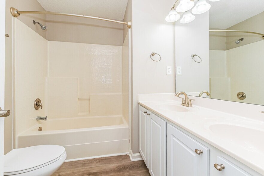 Building Photo - 3608 Serendipity Dr