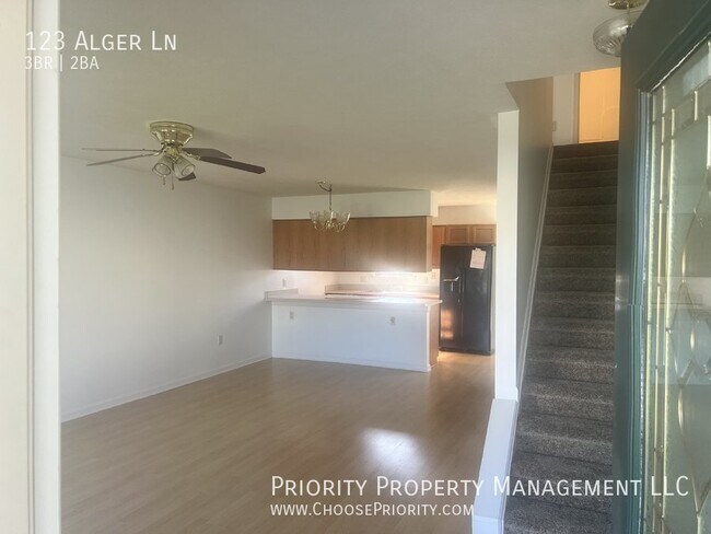 Building Photo - 123 Alger Ln