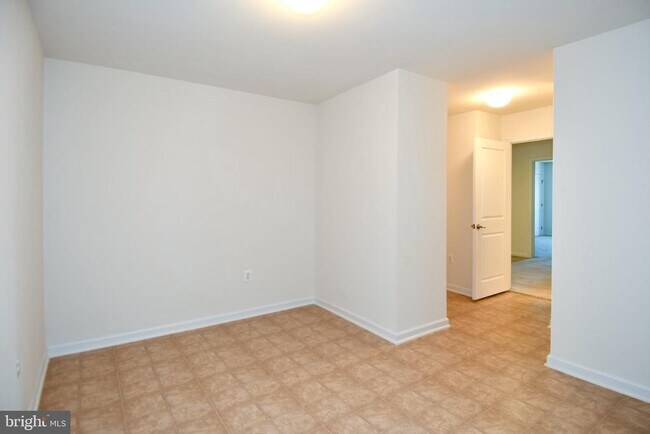 Building Photo - 41673 McMonagle Square