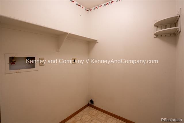 Building Photo - 8909 Alpine Valley Dr