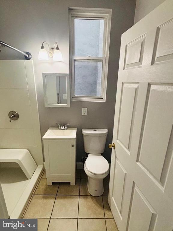 Building Photo - 2424 Woodbrook Ave