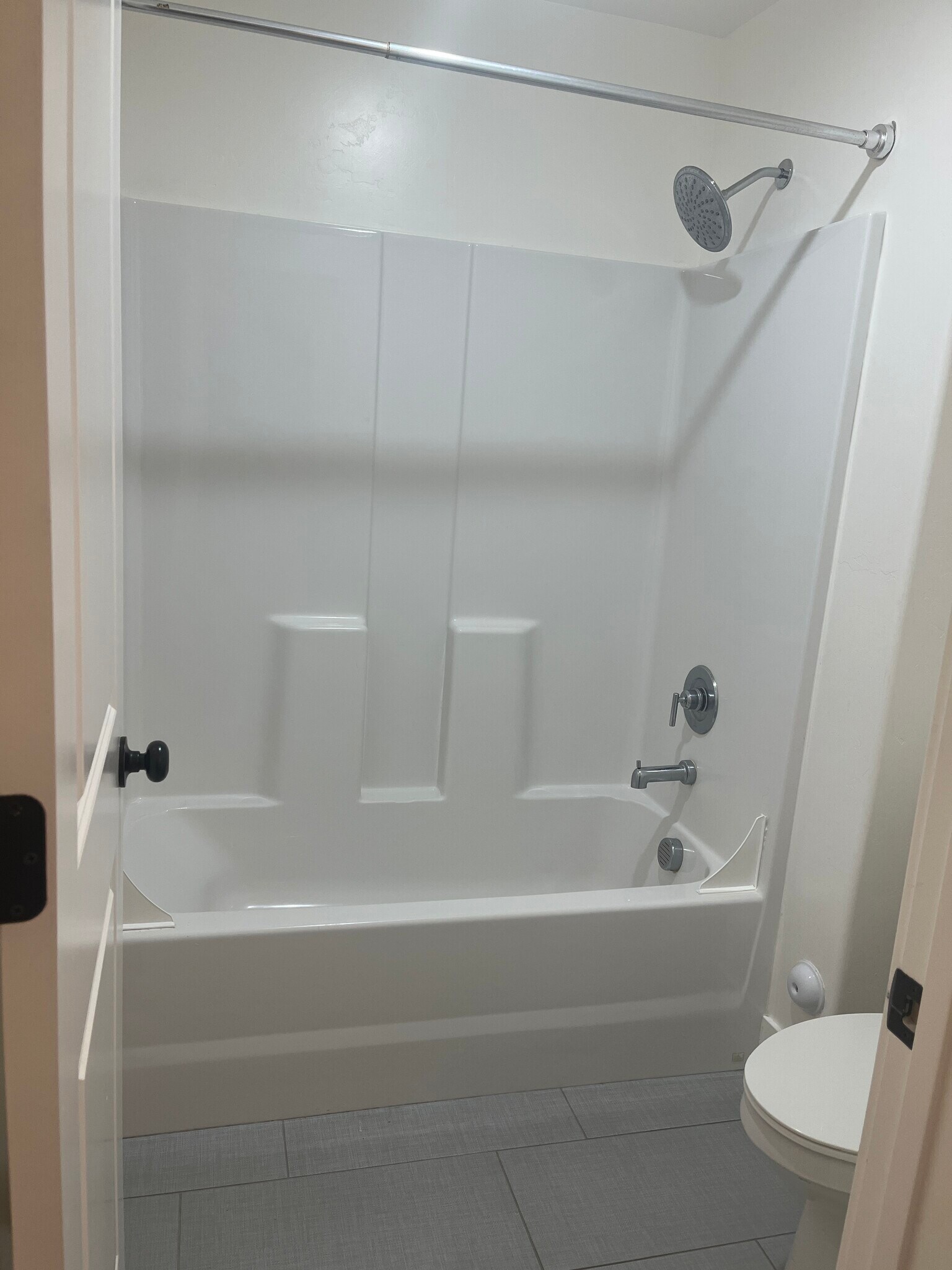 Basement Bathroom - 564 W Sanford St