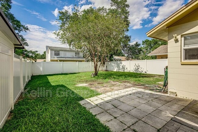 Building Photo - 1419 Persimmon Way