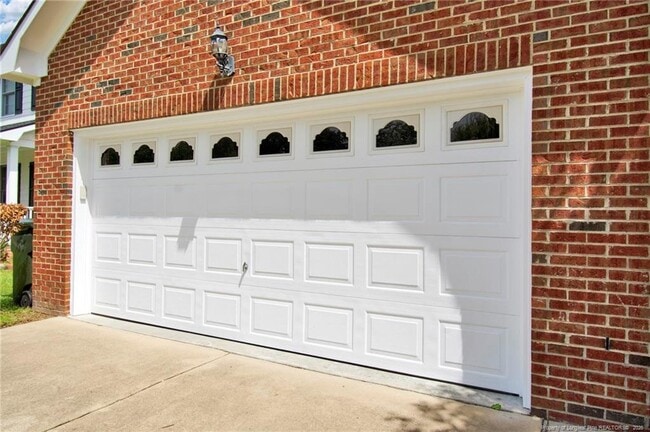 Building Photo - 7308 Weathergreen Dr