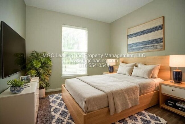 Building Photo - Single-Family Home in Oak Ridge Meadows in Lee's Summit!