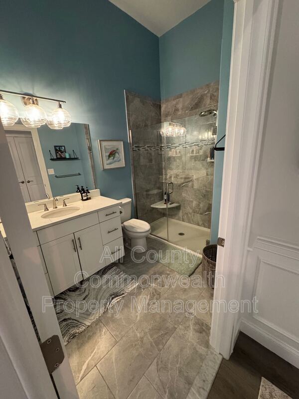 Building Photo - 320 Middlesex Ave