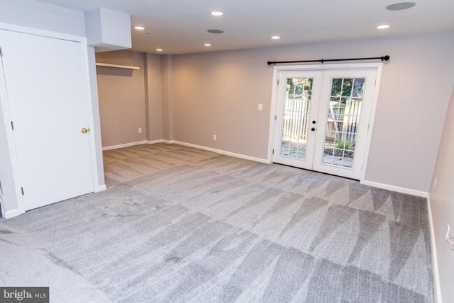 Building Photo - 614 Tuckahoe Creek Ct