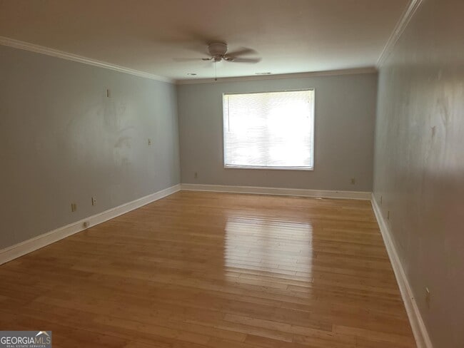Building Photo - 3873 King Edward Trail SW