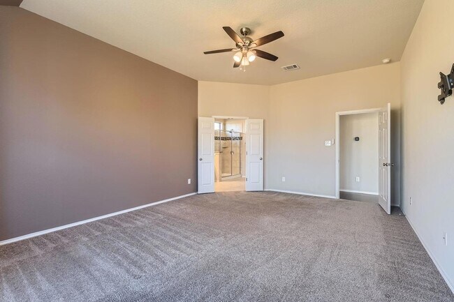 Building Photo - 3264 Pablo Cir