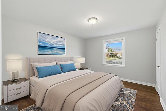 Building Photo - 5402 12th St S