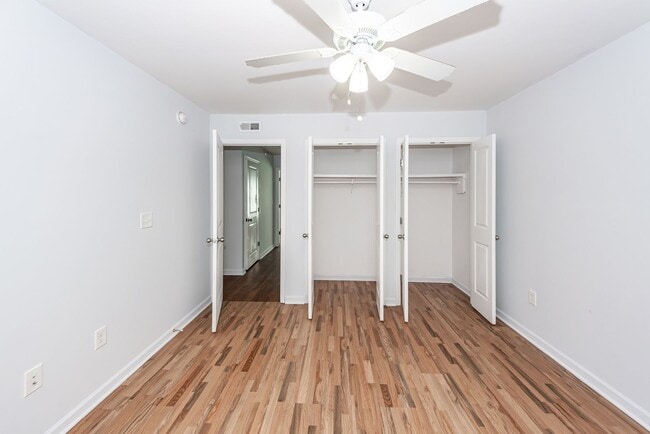 Building Photo - 2 Bedroom, 2 Bathroom Duplex - Moncks Corner