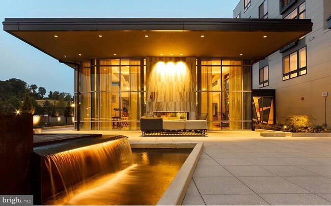 Building Photo - 145 Riverhaven Dr