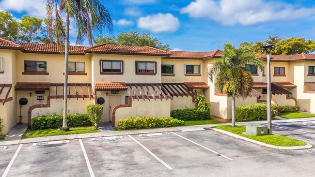 Building Photo - 8858 NW 48th St