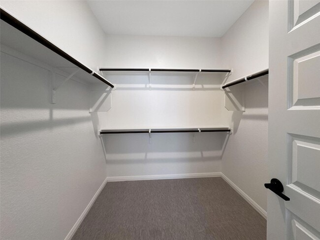Building Photo - 2725 Woodall Dr
