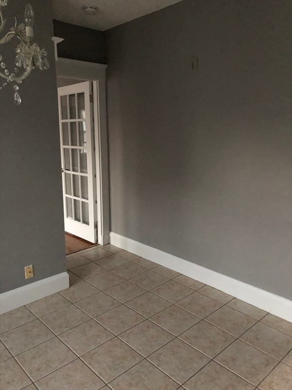 Building Photo - 403-405-405 W Clinton St