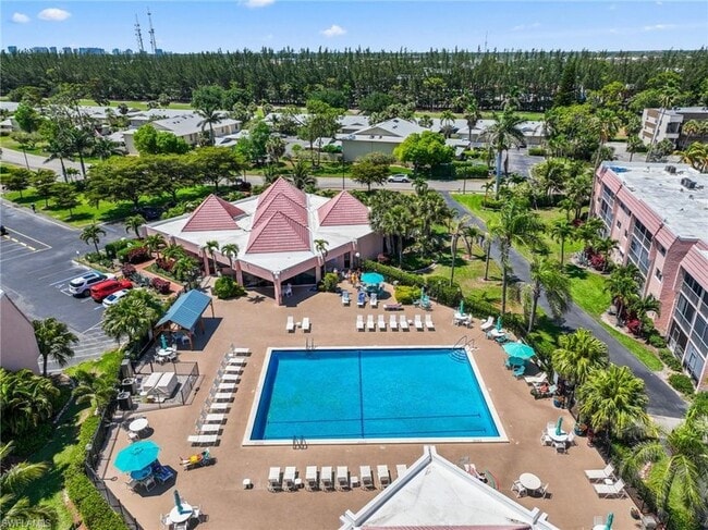 Building Photo - 200 Forest Lakes Blvd