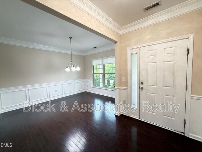 Building Photo - 1017 Magnolia Blossom Ln