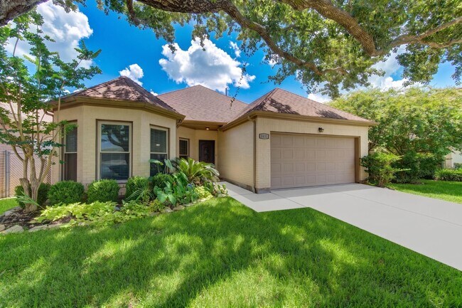 Building Photo - 1811 Emerald Green Dr