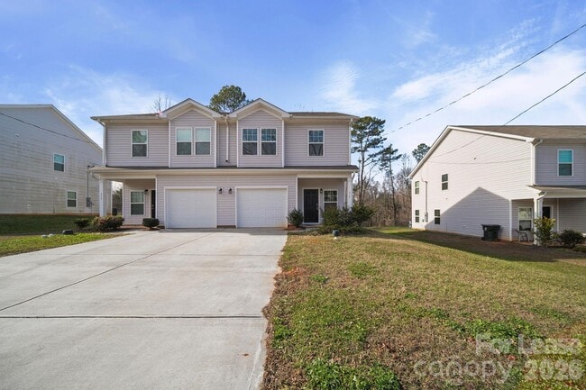 Building Photo - 715 Lackey St