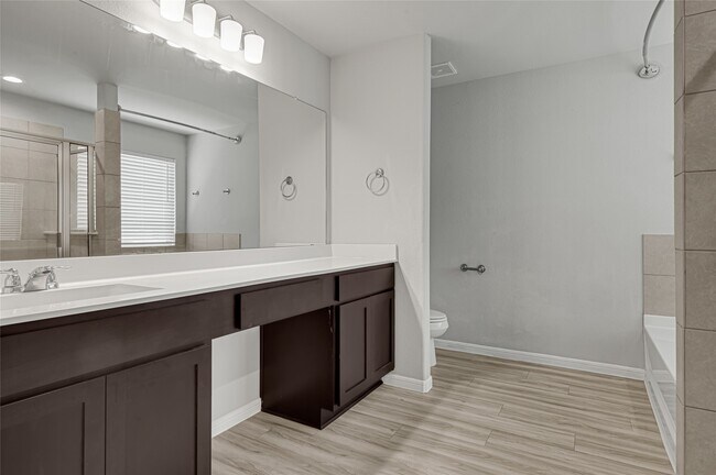 Building Photo - 6518 Wenlock Dr
